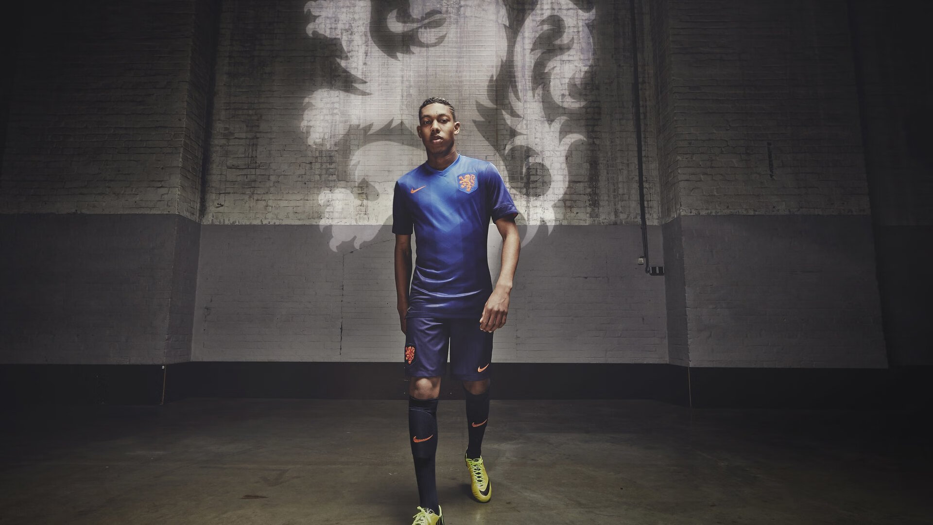 爱游戏下载-厄瓜多尔碾压奥地利，当战术基因在英超赛场上演争冠接管