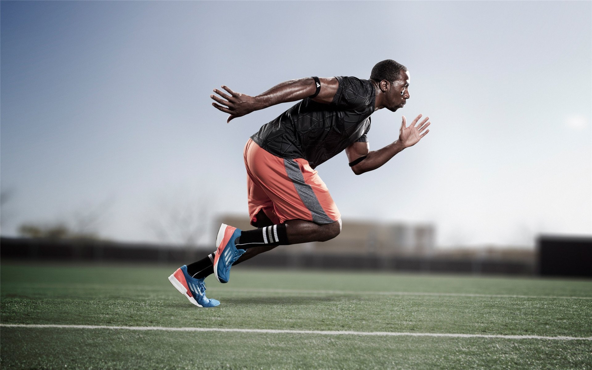 2026世界杯C组惊天冷门，伊朗碾压巴西，莱万反客为主主导世纪之战